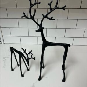 NWT Pottery Barn Bronze Sculpted Reindeer Small & Medium Rustic Decor Set of 2